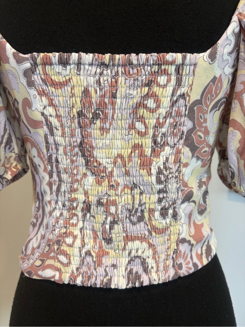 Aritzia Wilfred Novella Paisley Smocked Sweetheart Puff Sleeve Crop Top EUC - Picture 8 of 9